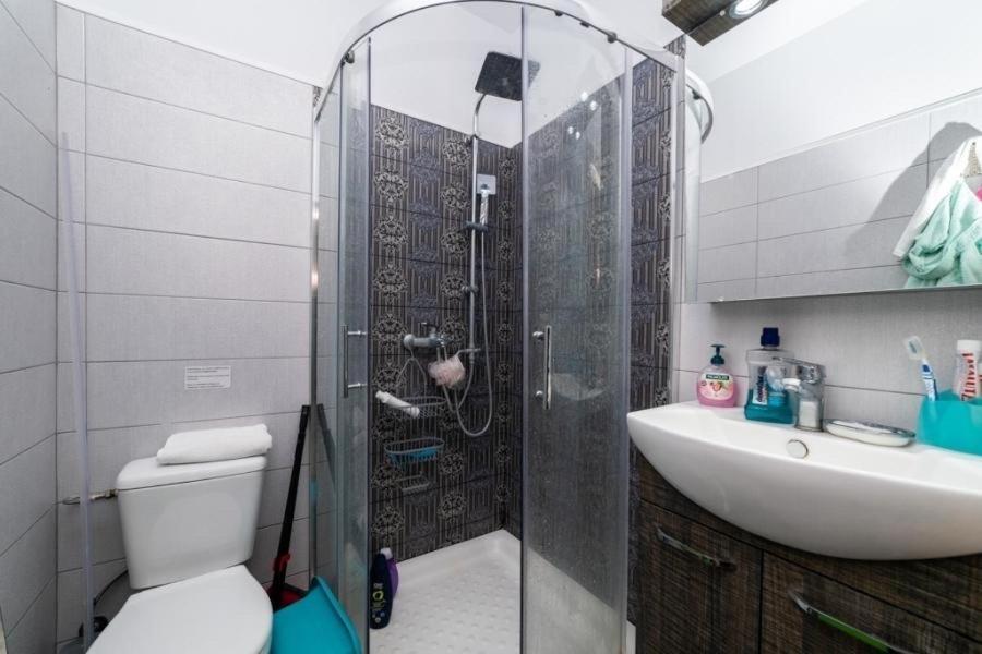 Thea Apartments Nea Iraklitsa Luaran gambar