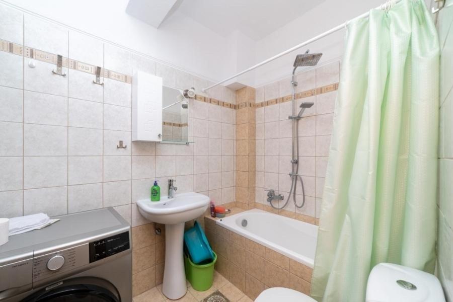 Thea Apartments Nea Iraklitsa Luaran gambar